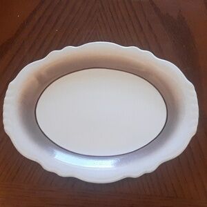 Homer Laughlin Vintage Genuine serving dish brown white